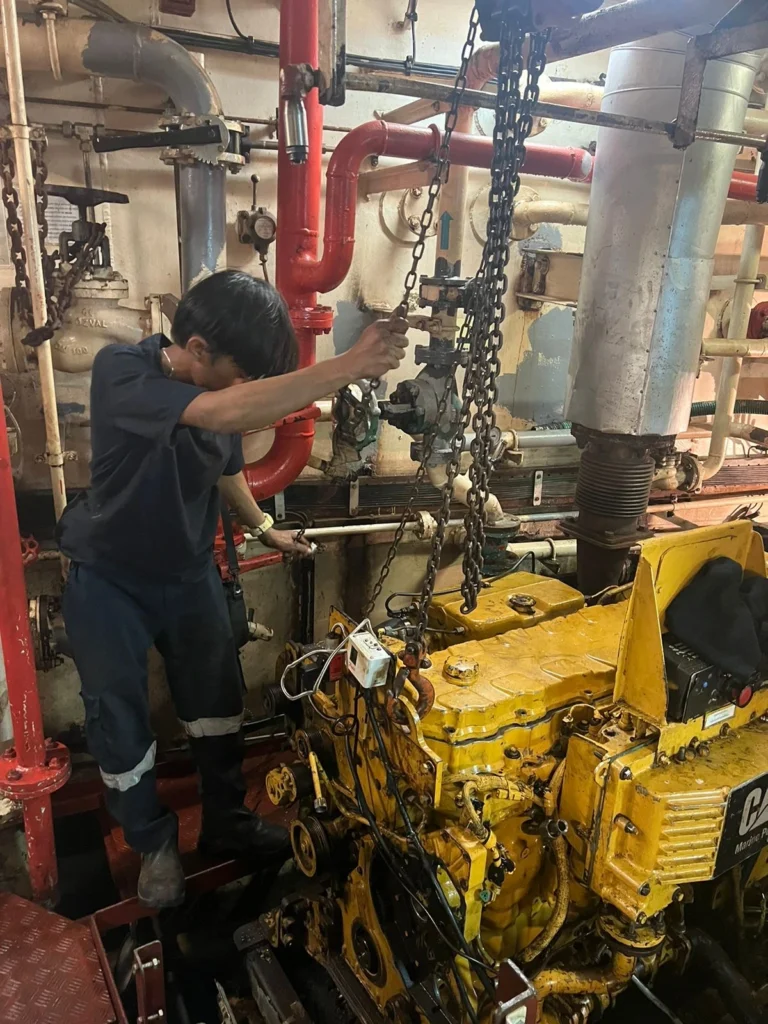Perbaikan Mesin Caterpillar C9 Oleh Teknisi PT Pelican MS