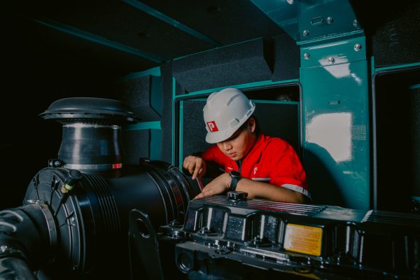 Marine Diesel Engine Service